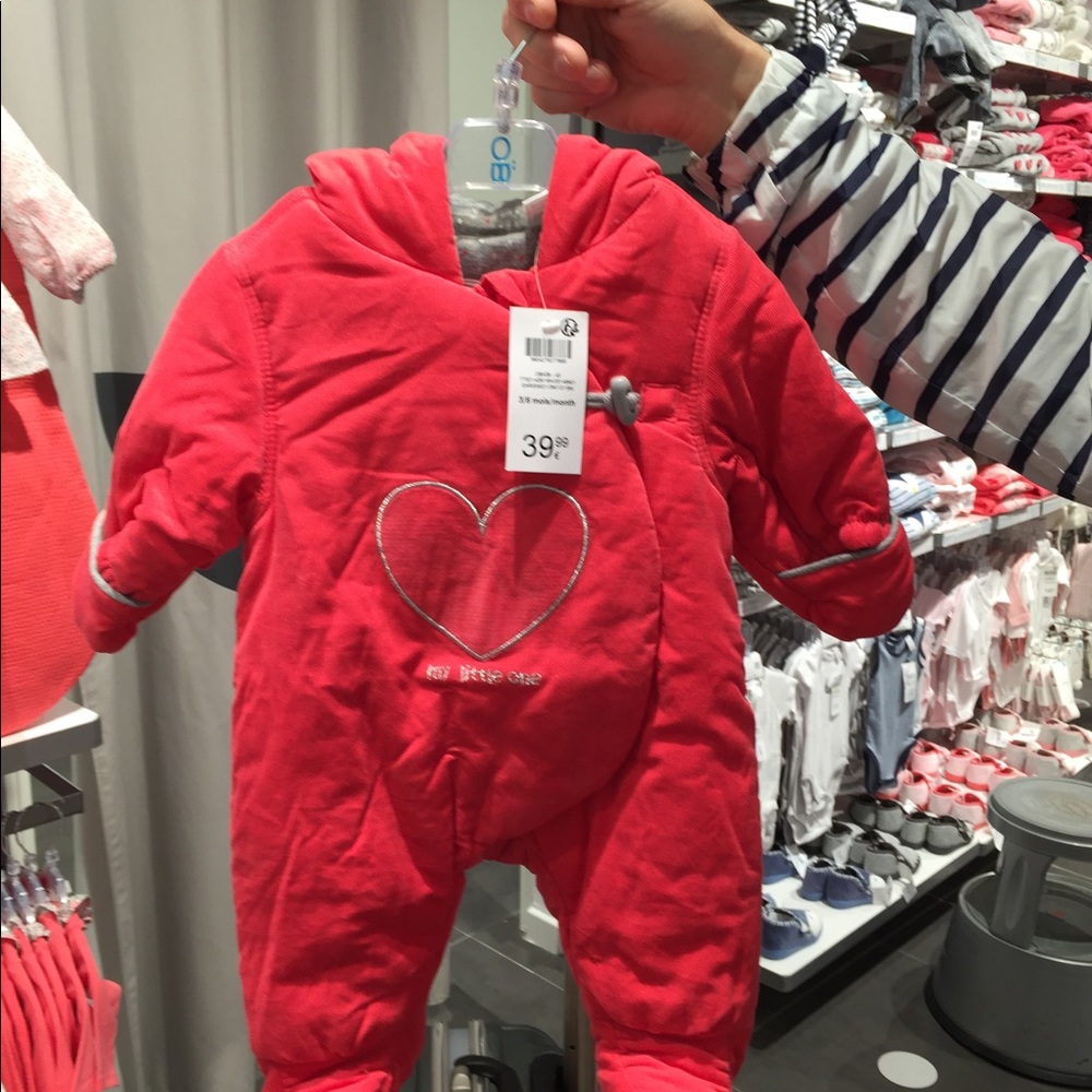 Obaibi onesie